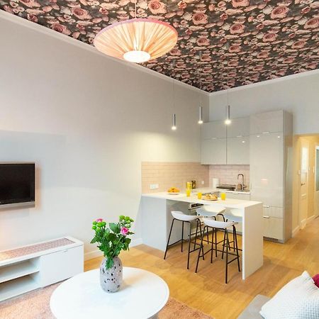 Glamorous And Brand New 2 Bedroom Kraków Eksteriør billede
