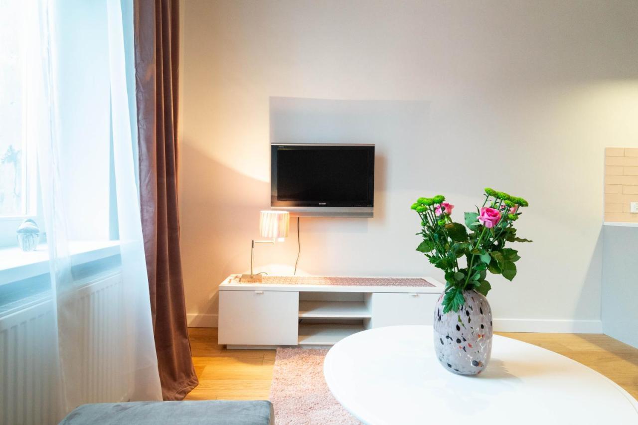 Glamorous And Brand New 2 Bedroom Kraków Eksteriør billede